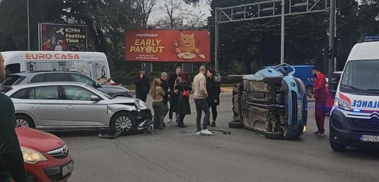 Sa mjesta nezgode (Foto: Patrola CG)