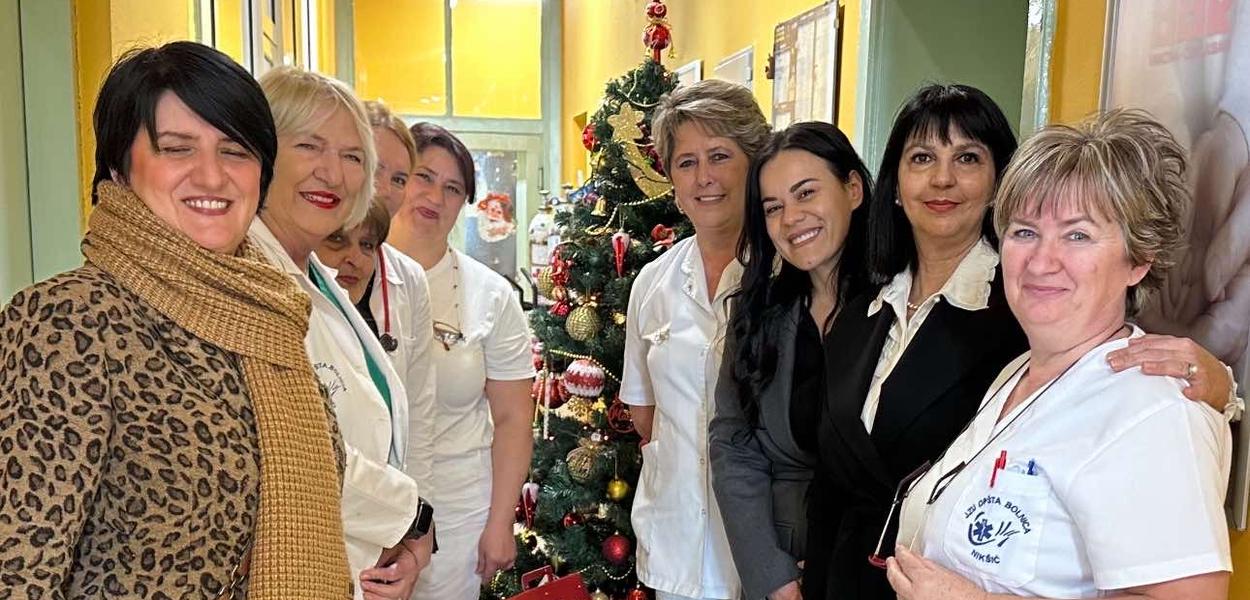  (Foto: Alijansa žena DPS Nikšić)