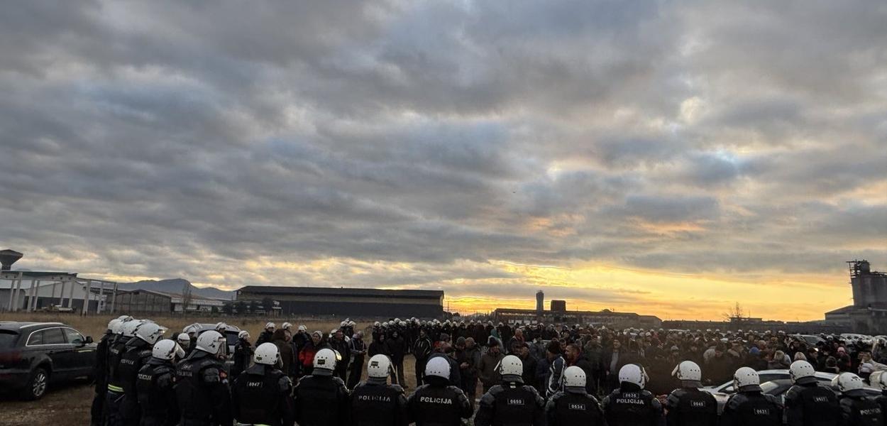 Policija u Botunu (Foto: Portal ETV/Ana Šofranac)