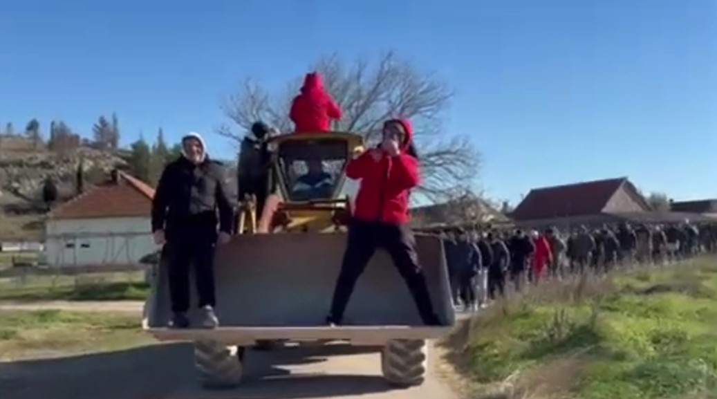 Marš na Botun (Foto: Portal ETV)