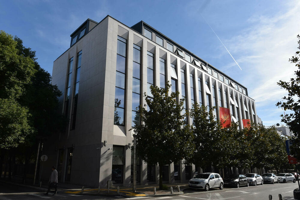 DA LI JE POČELO ZAUZDAVANJE VLADAVINE POLITIKE U PRAVOSUĐU: Zgrada Vrhovnog suda