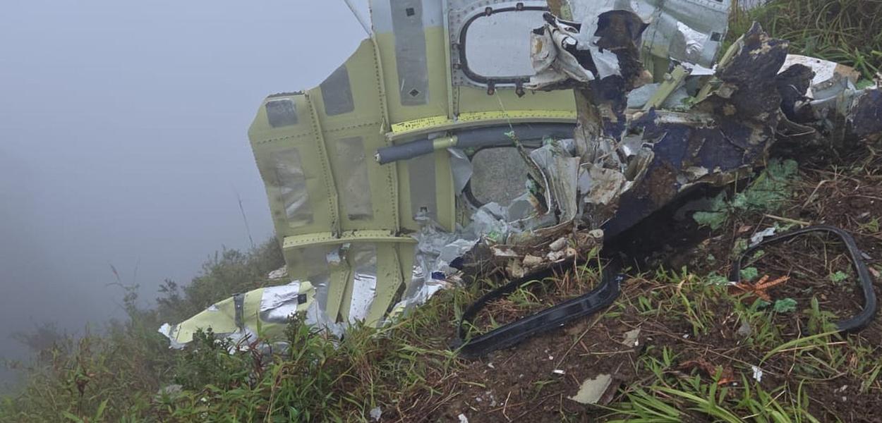 Ostaci aviona (Foto: AP)