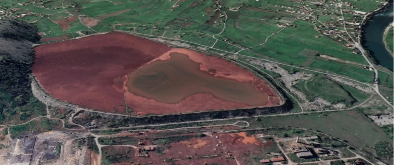 Bazen crvenog mulja 
