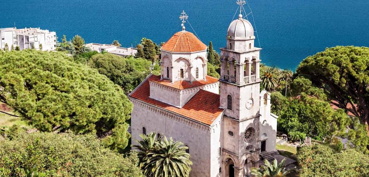 Za Crkvu Uspenja Presvete Bogorodice u Manastiru Savina 35.000 eura (Foto: Fejsbuk)