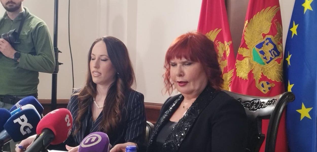 Sa konferencije za medije (Foto: Antena M/Duško Mihailović)