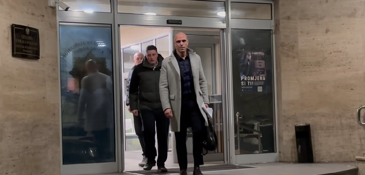 Petar Komnenić izlazi iz policije (Foto: TV E - stop kadar)