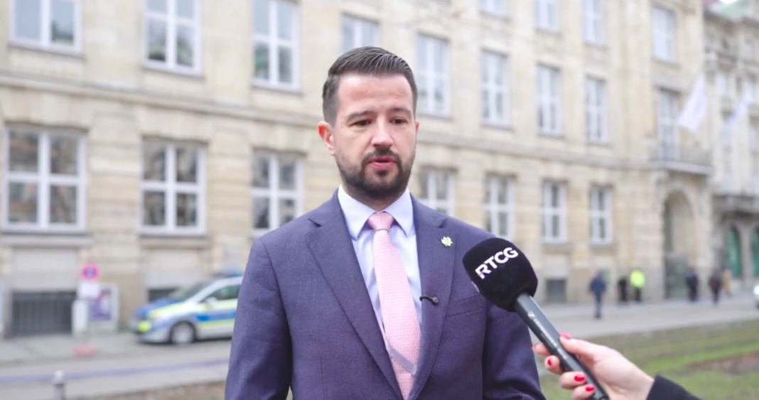  (Foto: Youtube Screenshot)