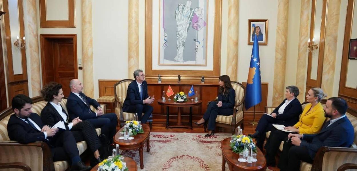 Camaj u Prištini (Foto: Skupština Crne Gore)