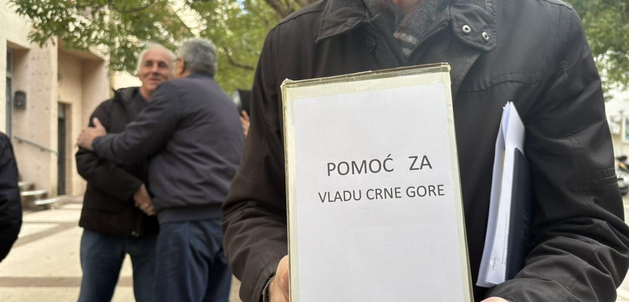 Pomoć za Vladu penzionera (Foto: Portal ETV/Ivona Đokić)