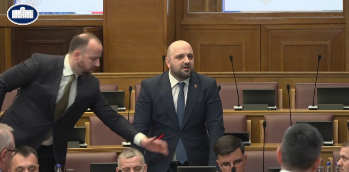 Nikolić i Božović