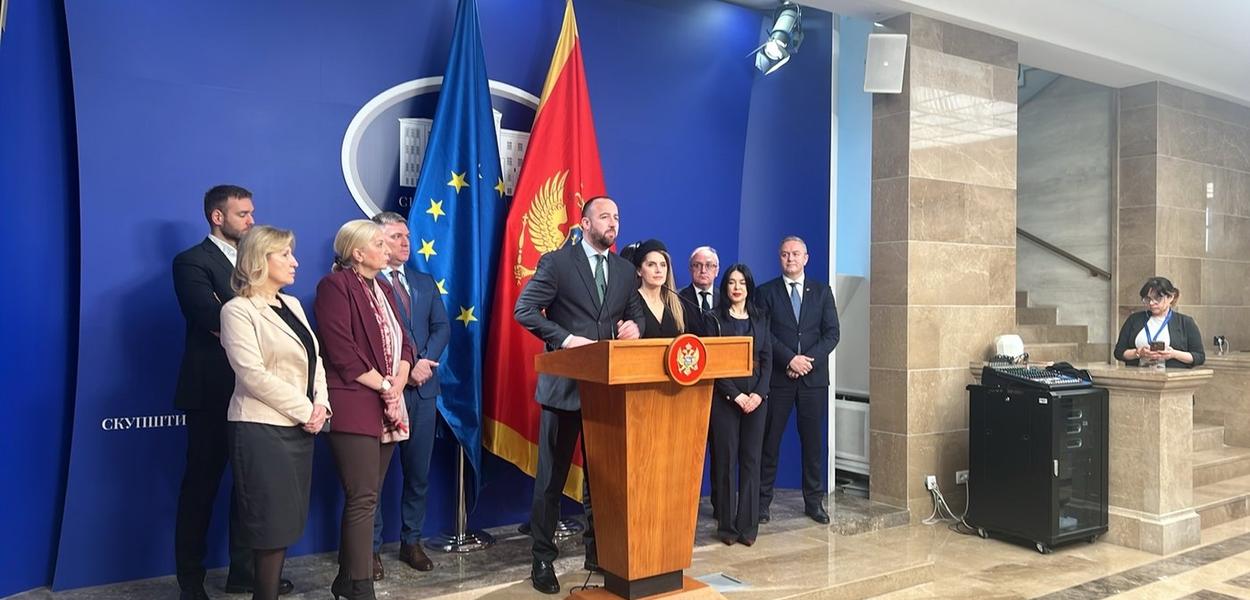 Sa pres konferencije (Foto: Portal ETV/Jasmina Beharović)