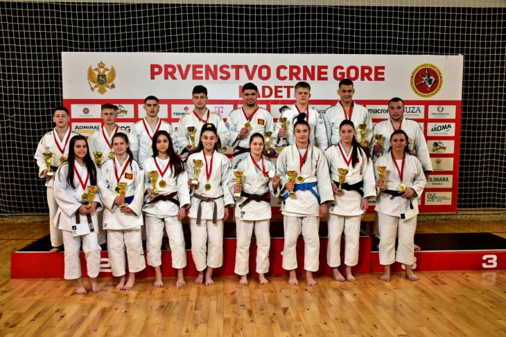 Prvaci Crne Gore u kadetskoj konkurenciji (Foto: DŽSCG)