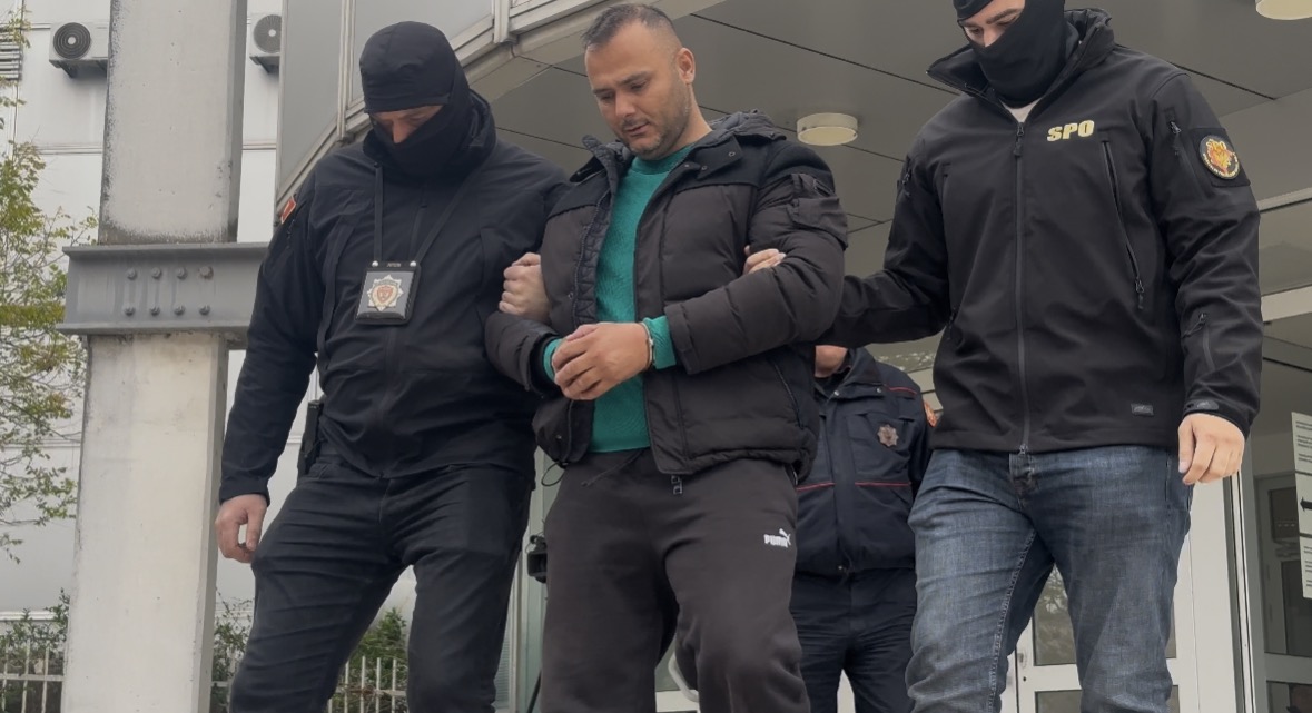 Stanovića izvode iz SPO (Foto: Portal ETV)