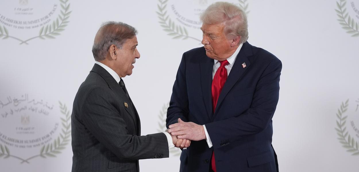 Šebaz Šerif i Donald Tramp (Foto: AP foto/Evan Vucci)