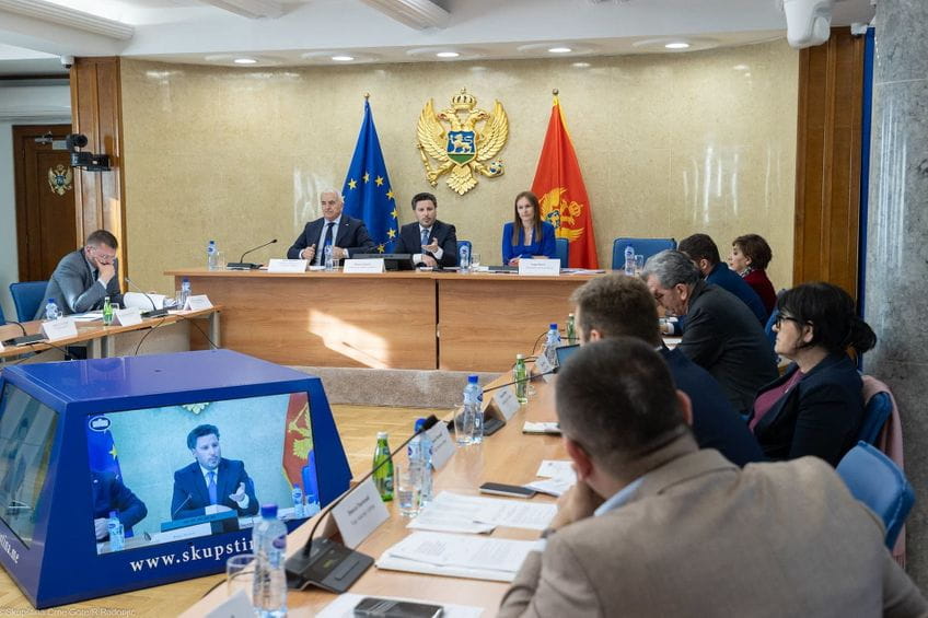 Sa jučerašnje sjednice (Foto: Skupština Crne Gore)