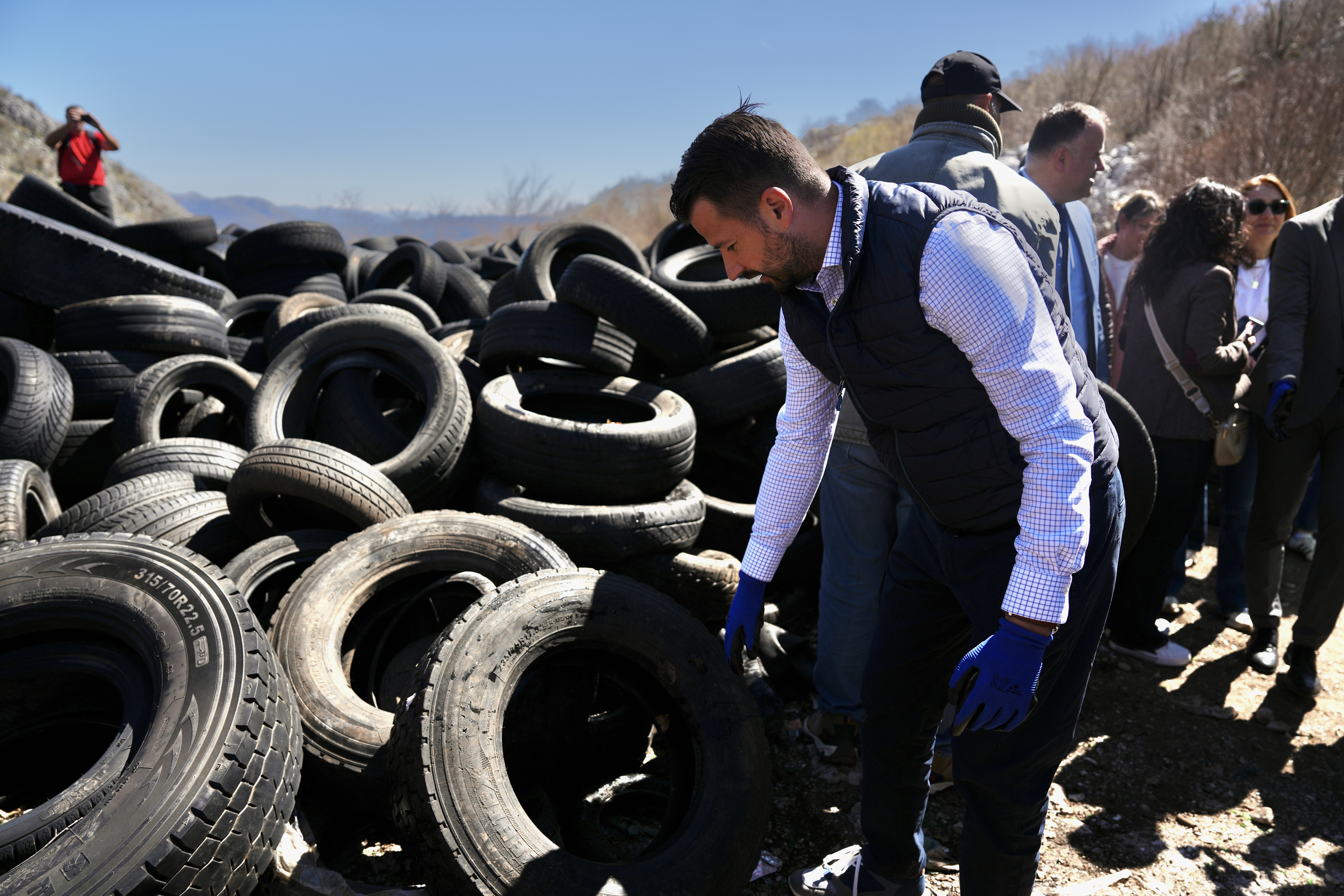 Milatović u akciji čišćenja