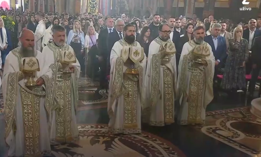 Sa liturgije u Hramu