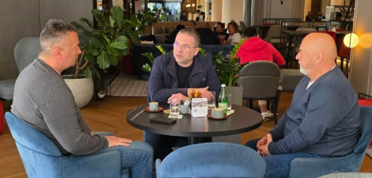 Vuksanović, Sokol i Deković (Foto: HGI)