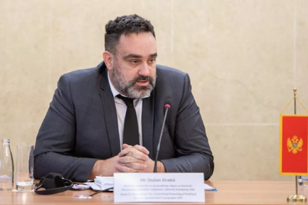 BEZ PODRŠKE: Dušan Drakić