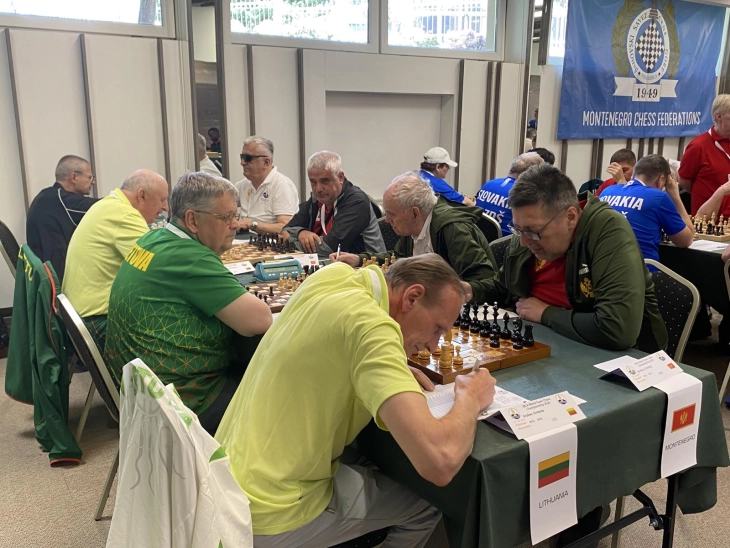 Sa meča (Foto: Šahovska reprezentacija Crne Gore)