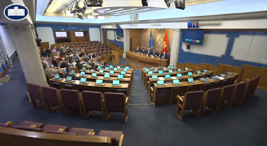 Sa večerašnjeg glasanja (Foto: Stop kadar)