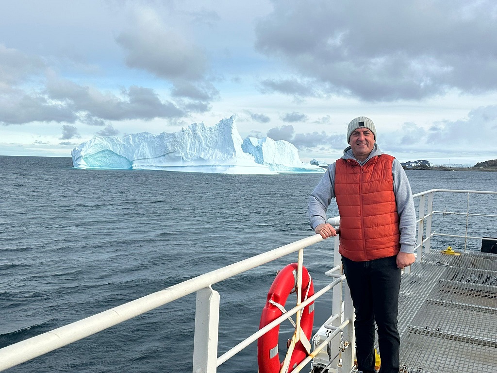 Ekspedicija na Antarktik