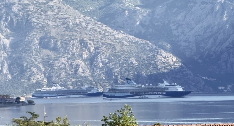 Kruzeri u Kotoru (Foto: Radio Kotor)