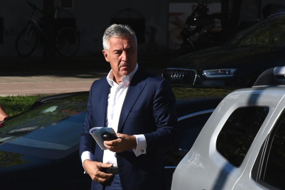 PRIJAVA PROTIV DVA ČELNIKA ASK-A: Milo Đukanović