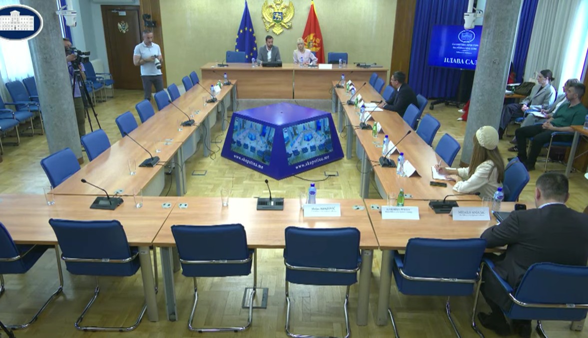 Sa današnje sjednice Odbora za bezbjednost i odbrane (Foto: Stop kadar)