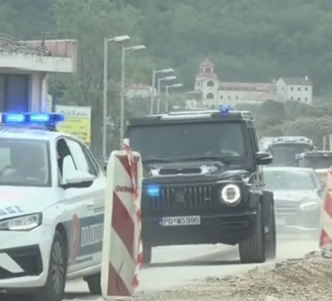 KO SE VOZI ,,BRABUSOM": Detalj iz vido zapisa (Foto: Portal ETV )