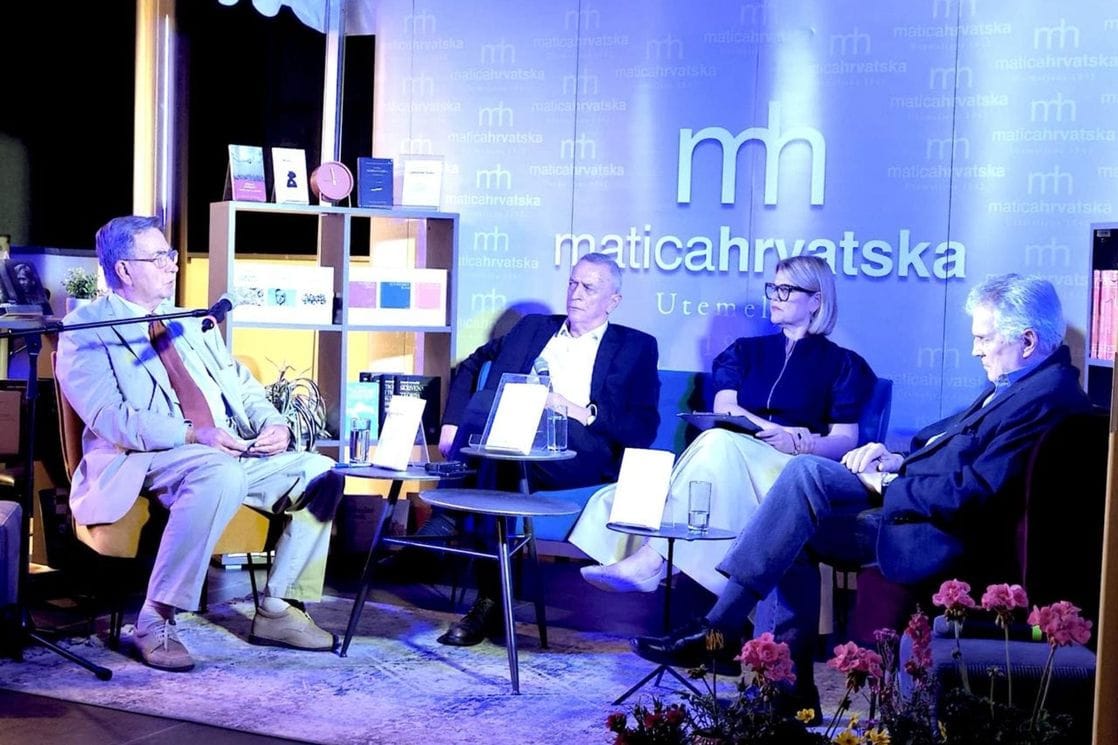 Sa promocije (Foto: Hrvoje Zovko)