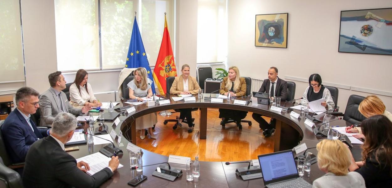Sa sjednice Nacionalnog komiteta za razvoj finansijske edukacije (Foto: CBCG)