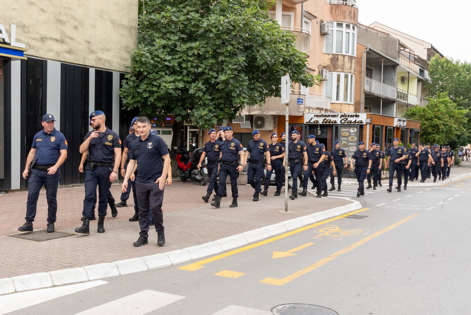Komumalna policija u Tivtu 