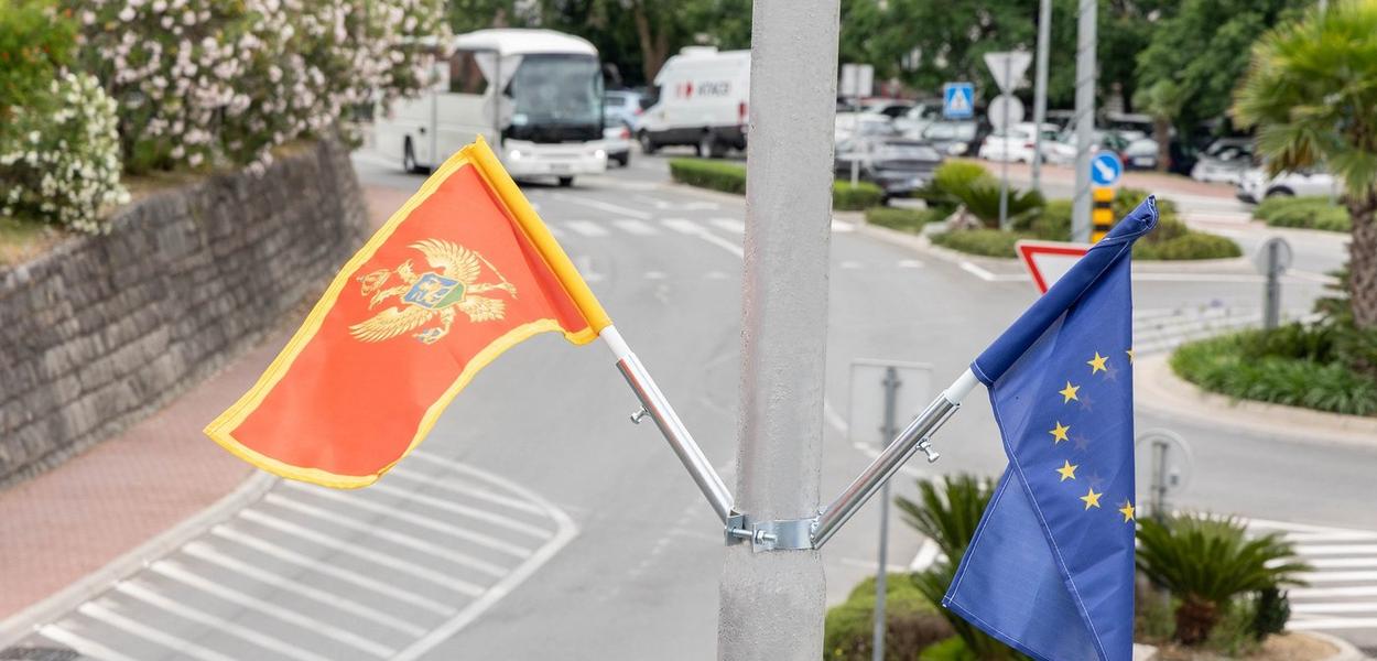 Komunalna policija pojačano djeluje u susret Samitu (Foto: Opština Tivat )