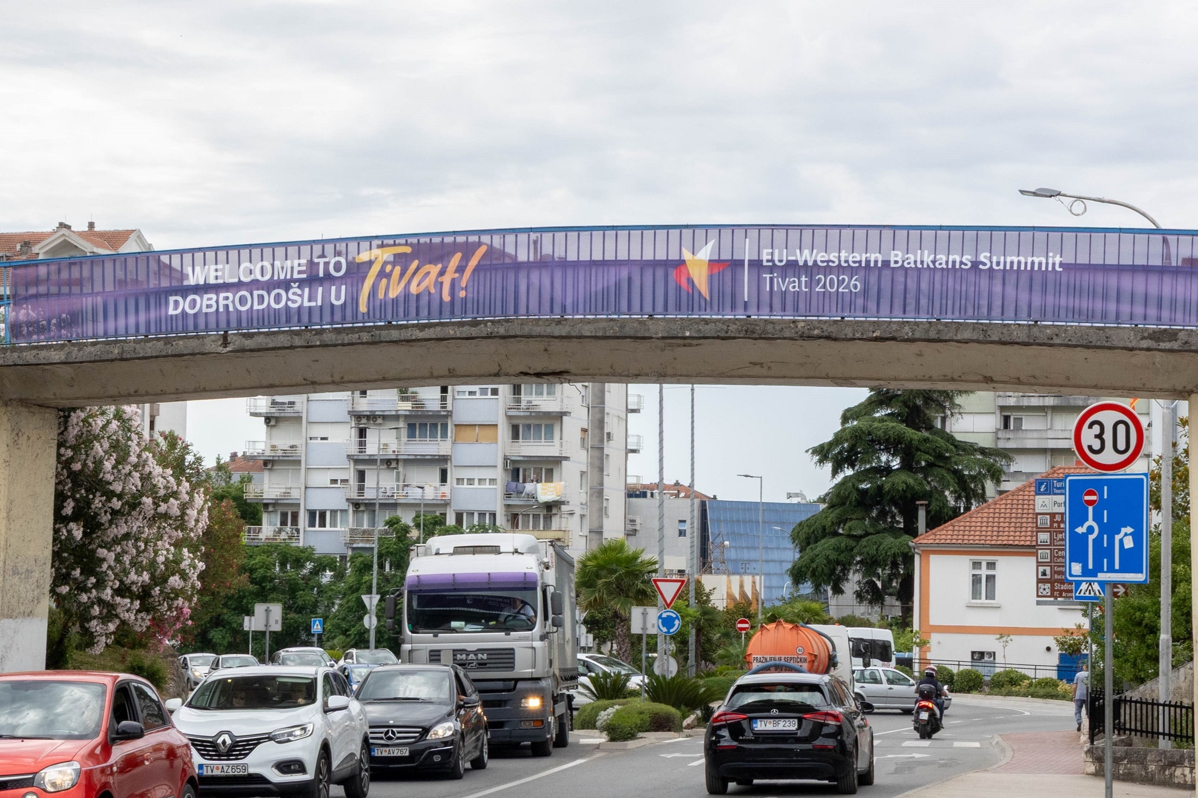 Komumalna policija u Tivtu 