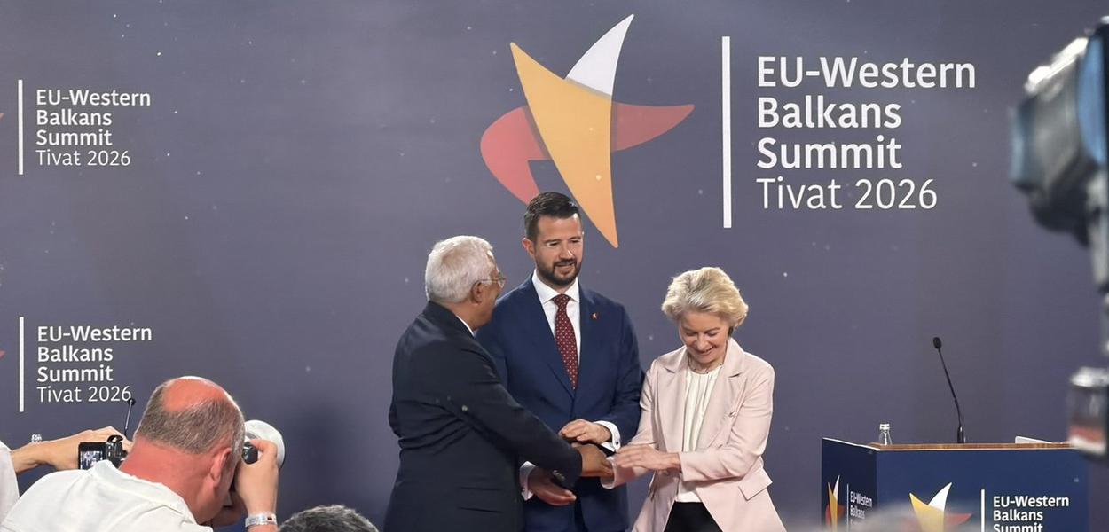 Košta, Milatović i Fon der Lajen nakon konferencije za  medije (Foto: Portal ETV/Miraš Dušević)