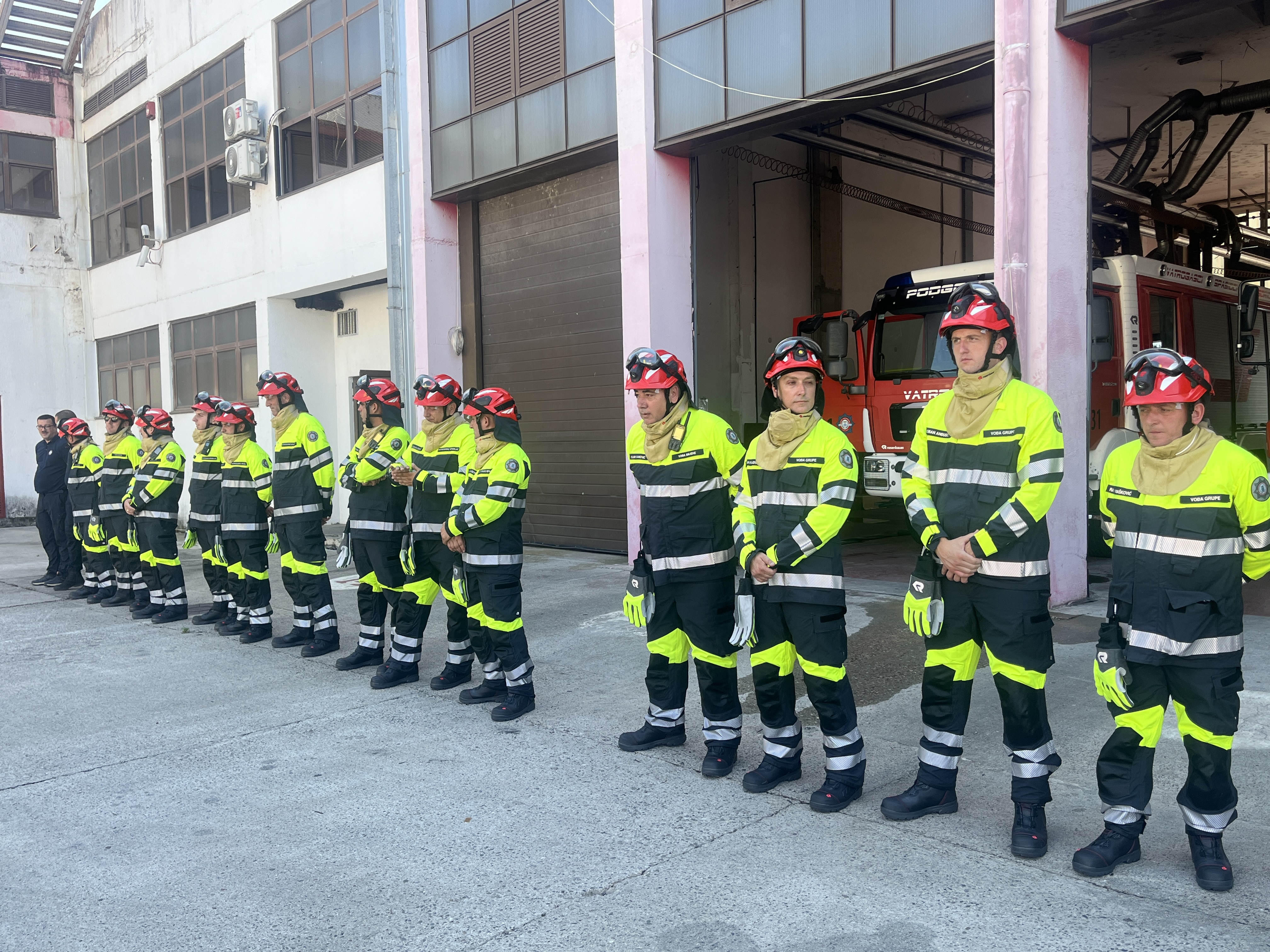 Predstavljanje novih uniformi za vatrogasce