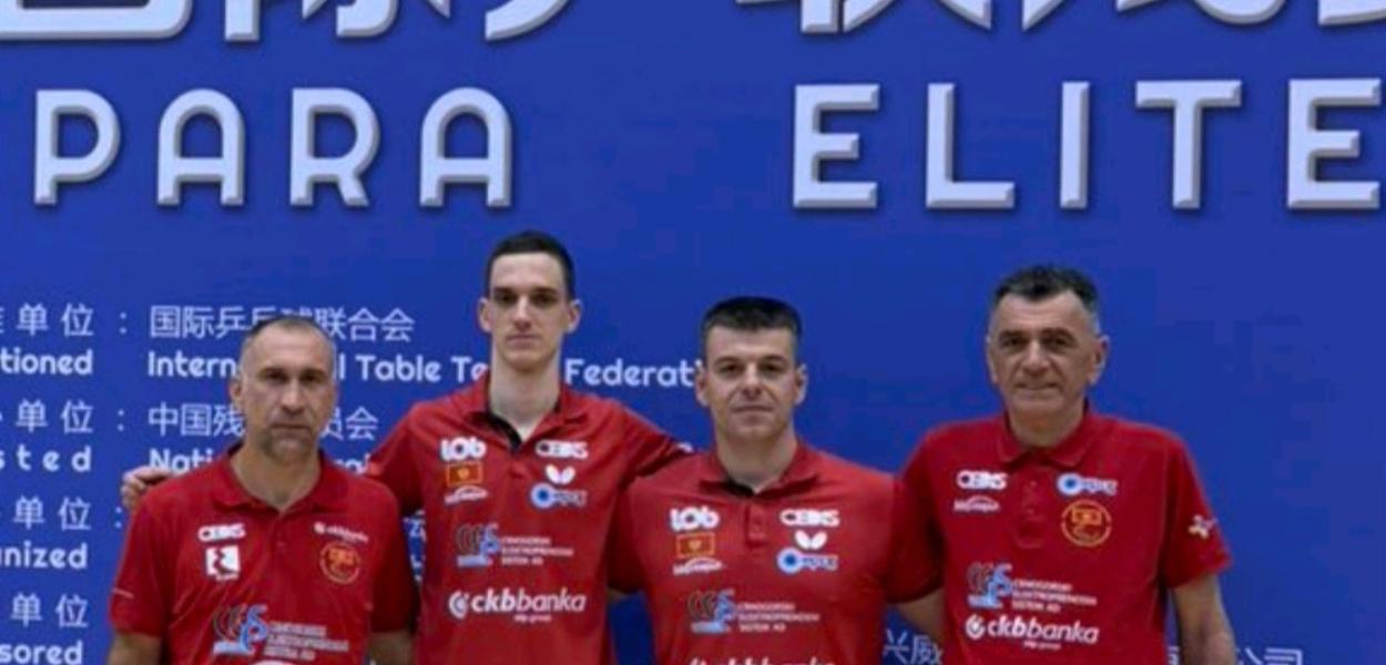 Radović i Bakić sa trenerima Jevtovićem i Damjanovićem (Foto: Paraolimpijski komitet)