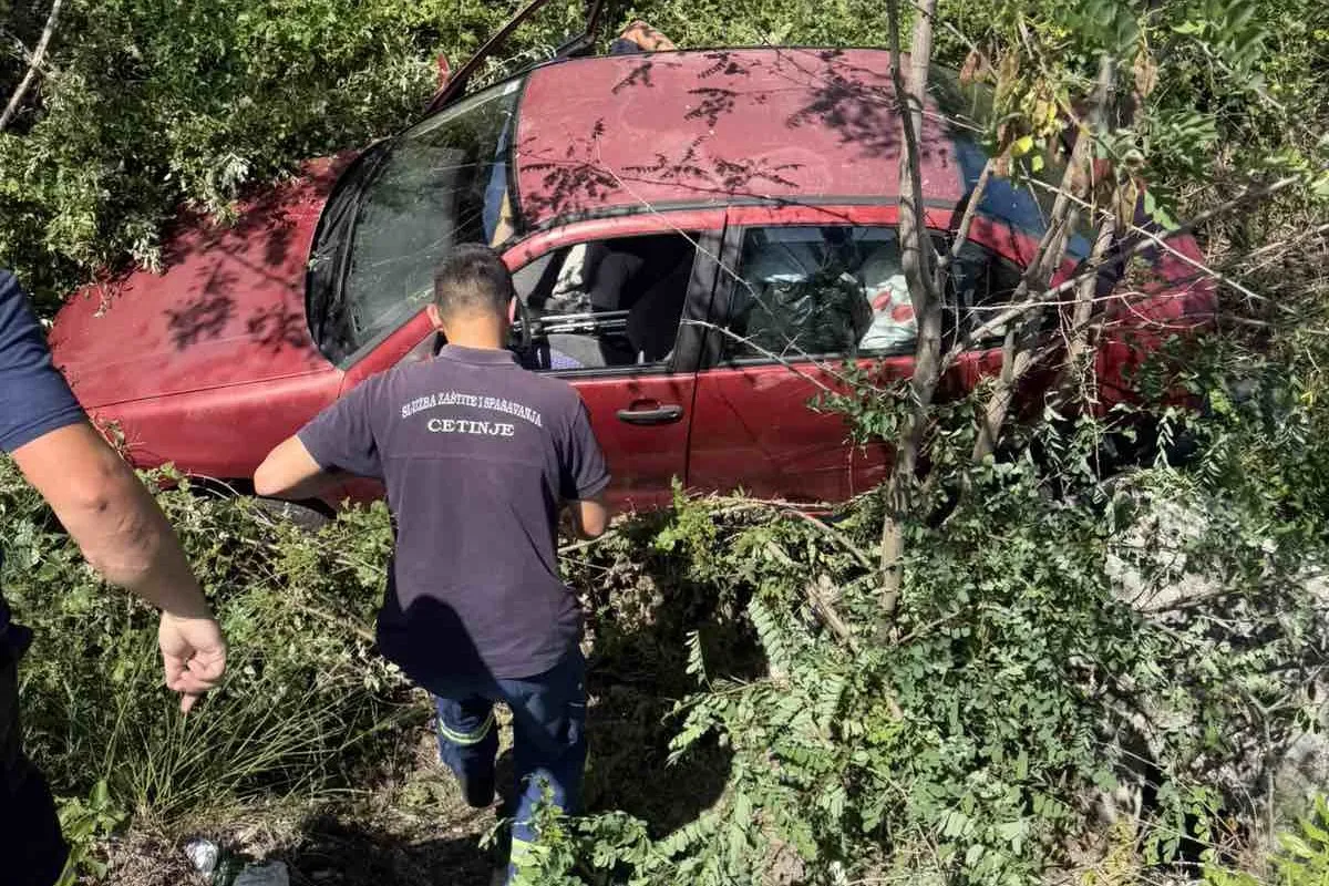 Sa mjesta nezgode (Foto: SZS/RTV Cetinje)