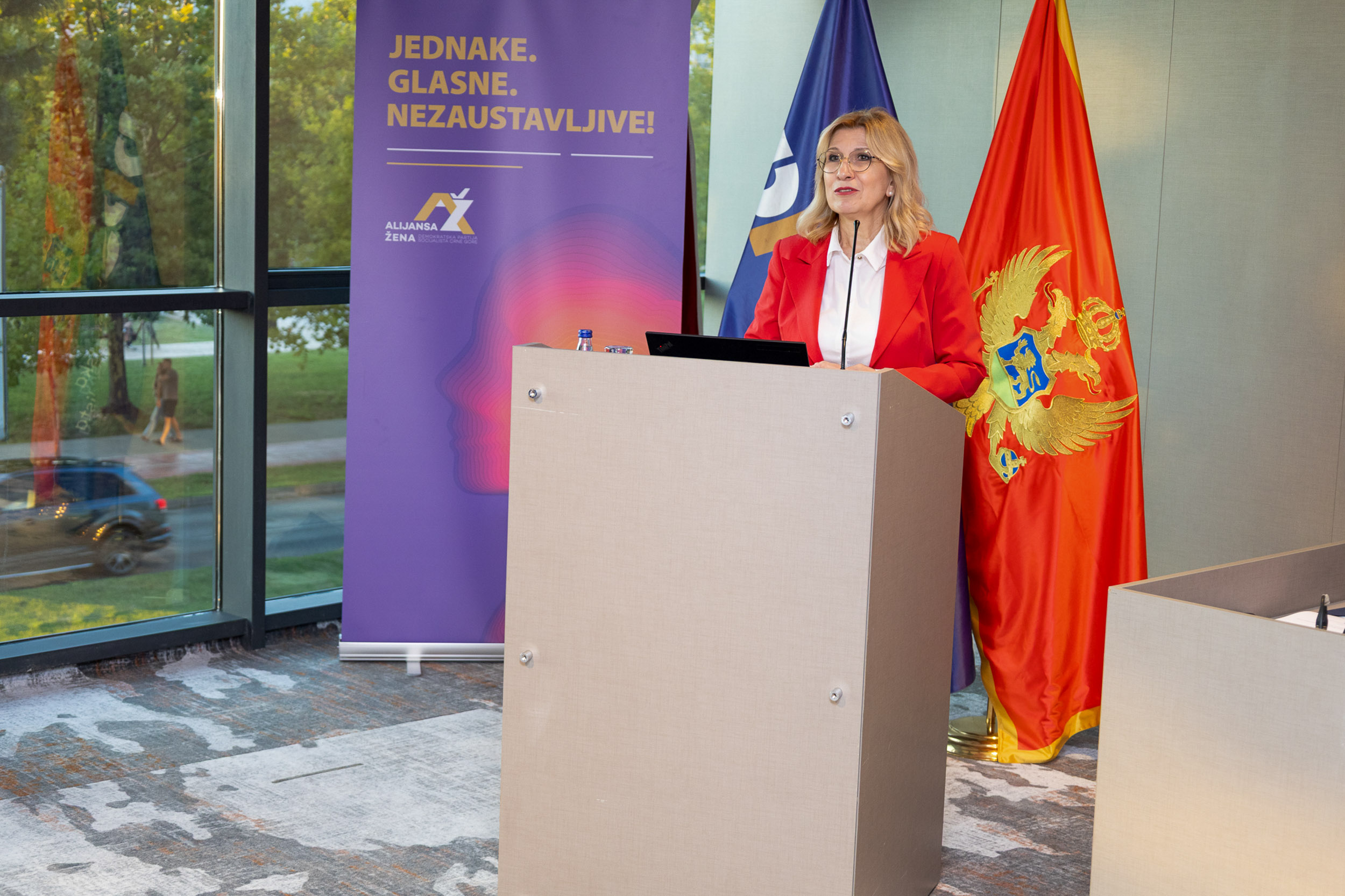 alijansa žena