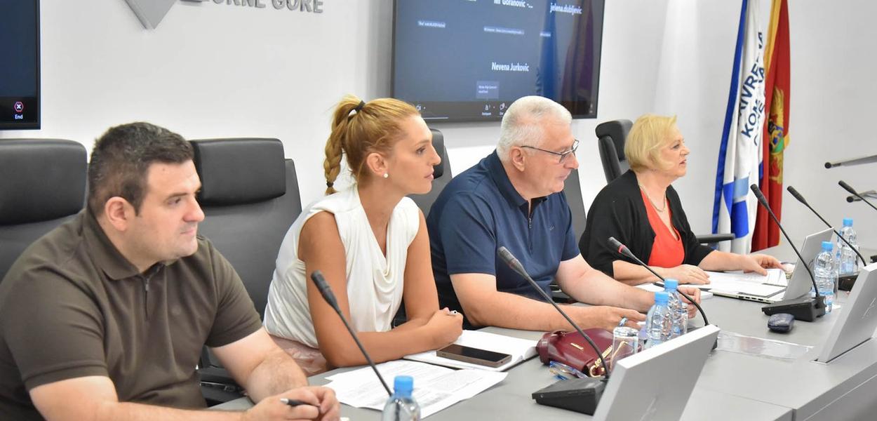 Sa Odbora udruženja poljoprivrednika (Foto: Privredna komora Crne Gore)