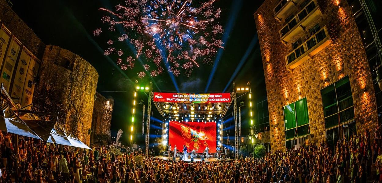Proslava 13. jula u Budvi (Foto: Mediabiro)