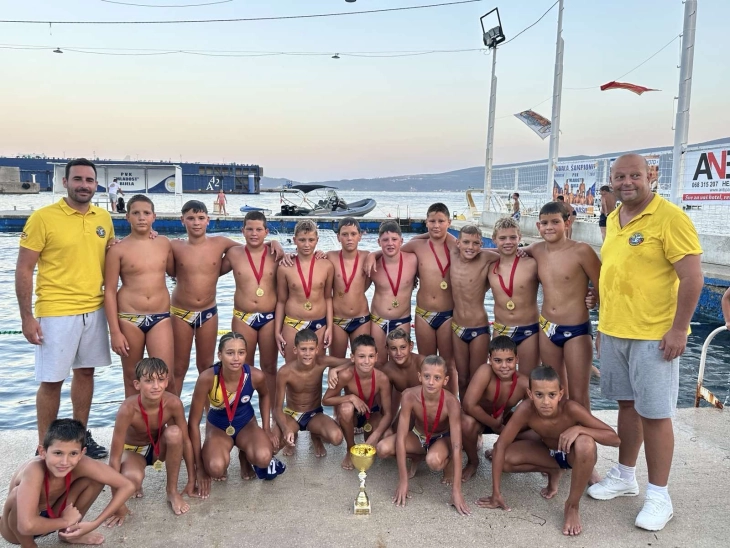 Vaterpolisti Mladosti (Foto: VPSCG)