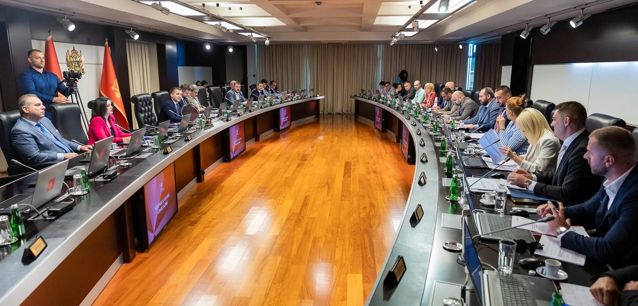 Sa sjednice 23.7.2026. (Foto: Vlada Crne Gore/Đorđe Cmiljanić)