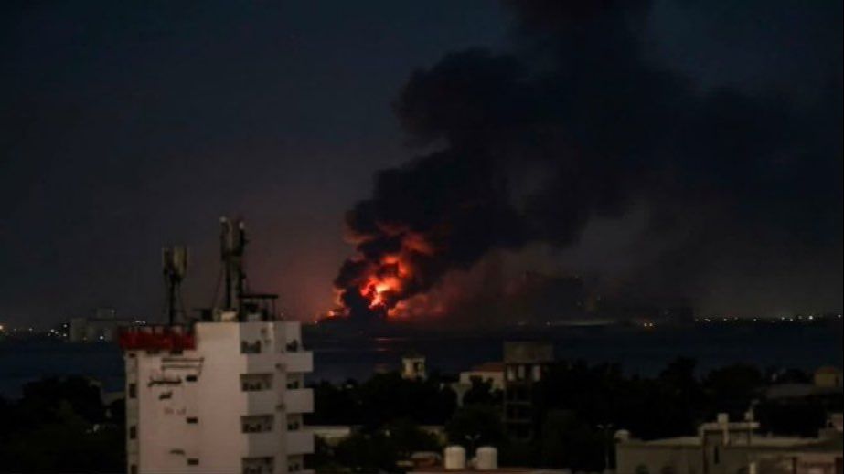 Fotografija uz vijest: Saudijska Arabija izvela vazdušne napade na jemensku provinciju Hodeida