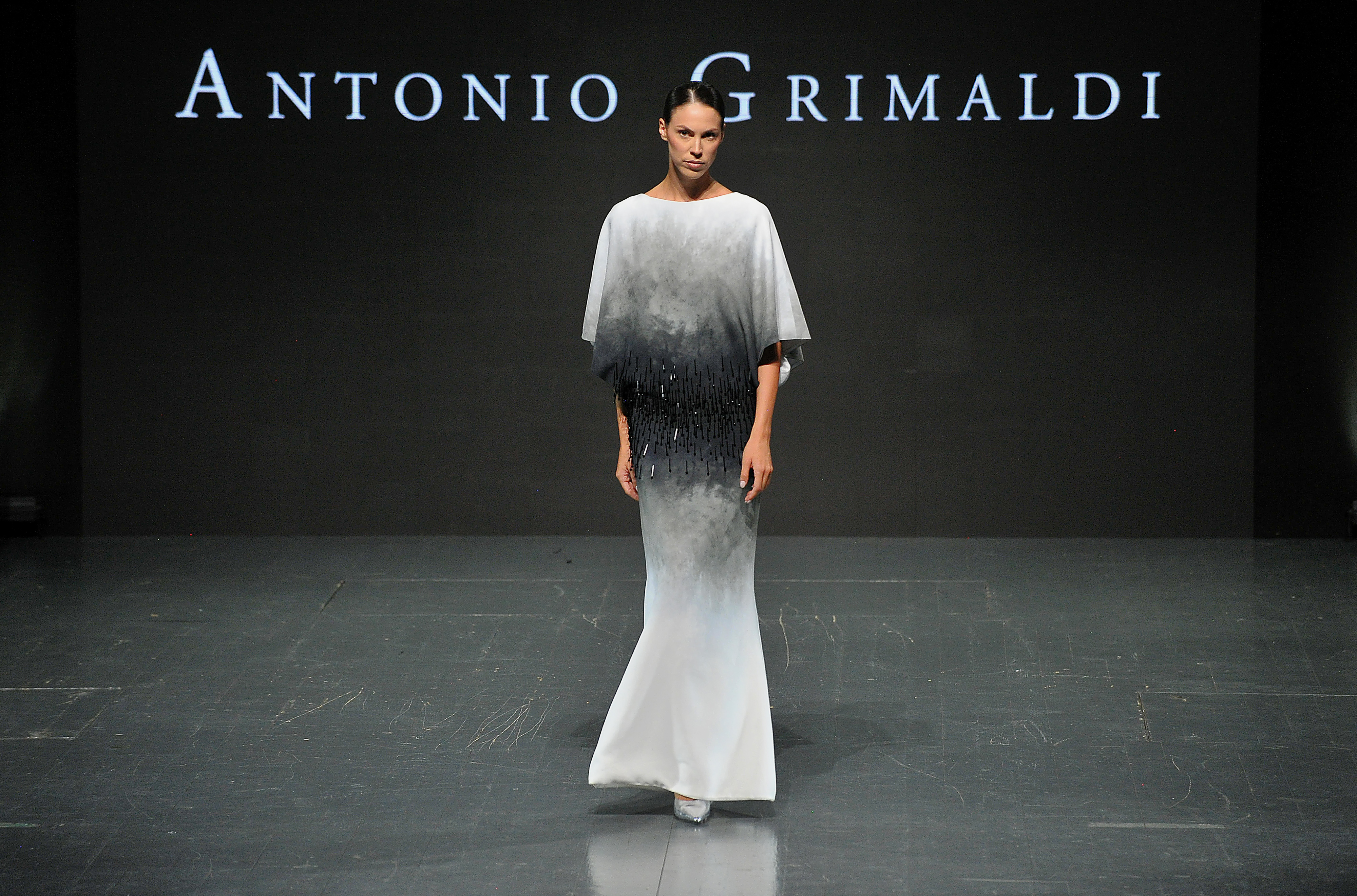 Revija Antonija Grimaldija