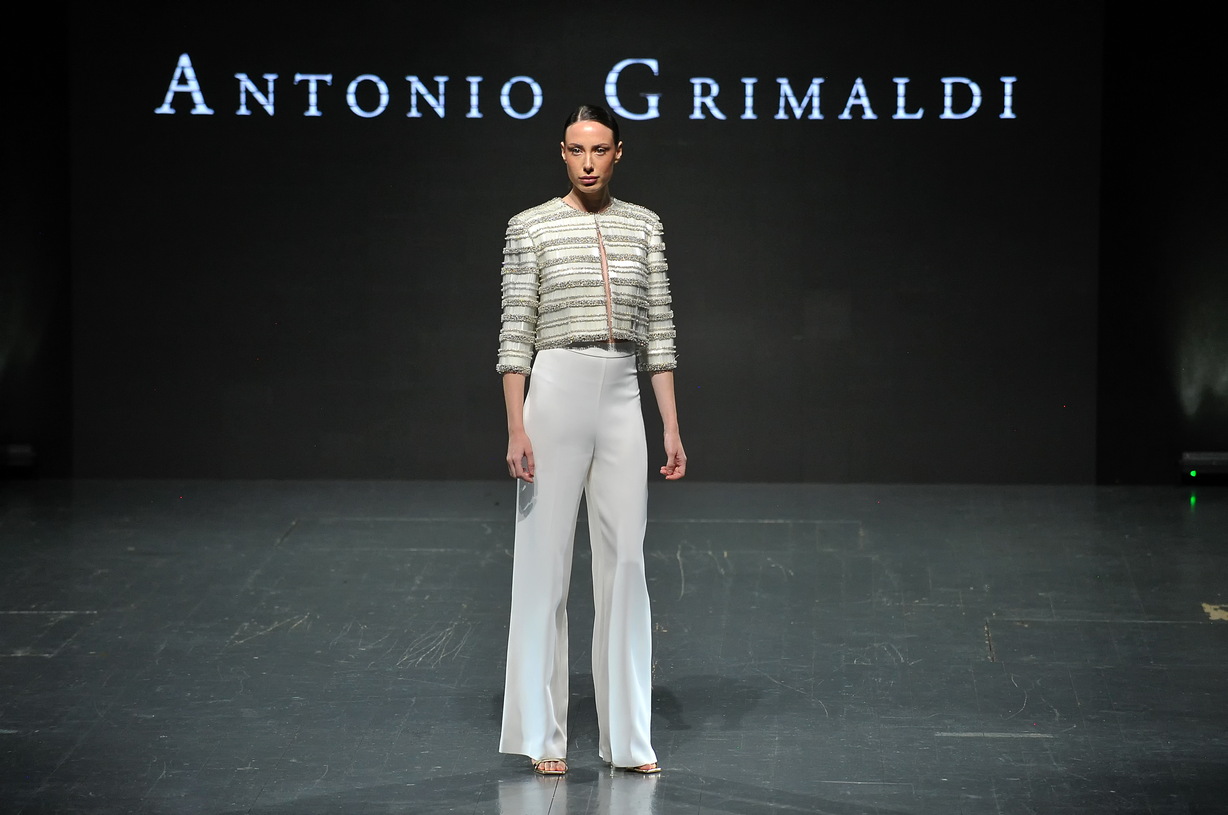 Revija Antonija Grimaldija