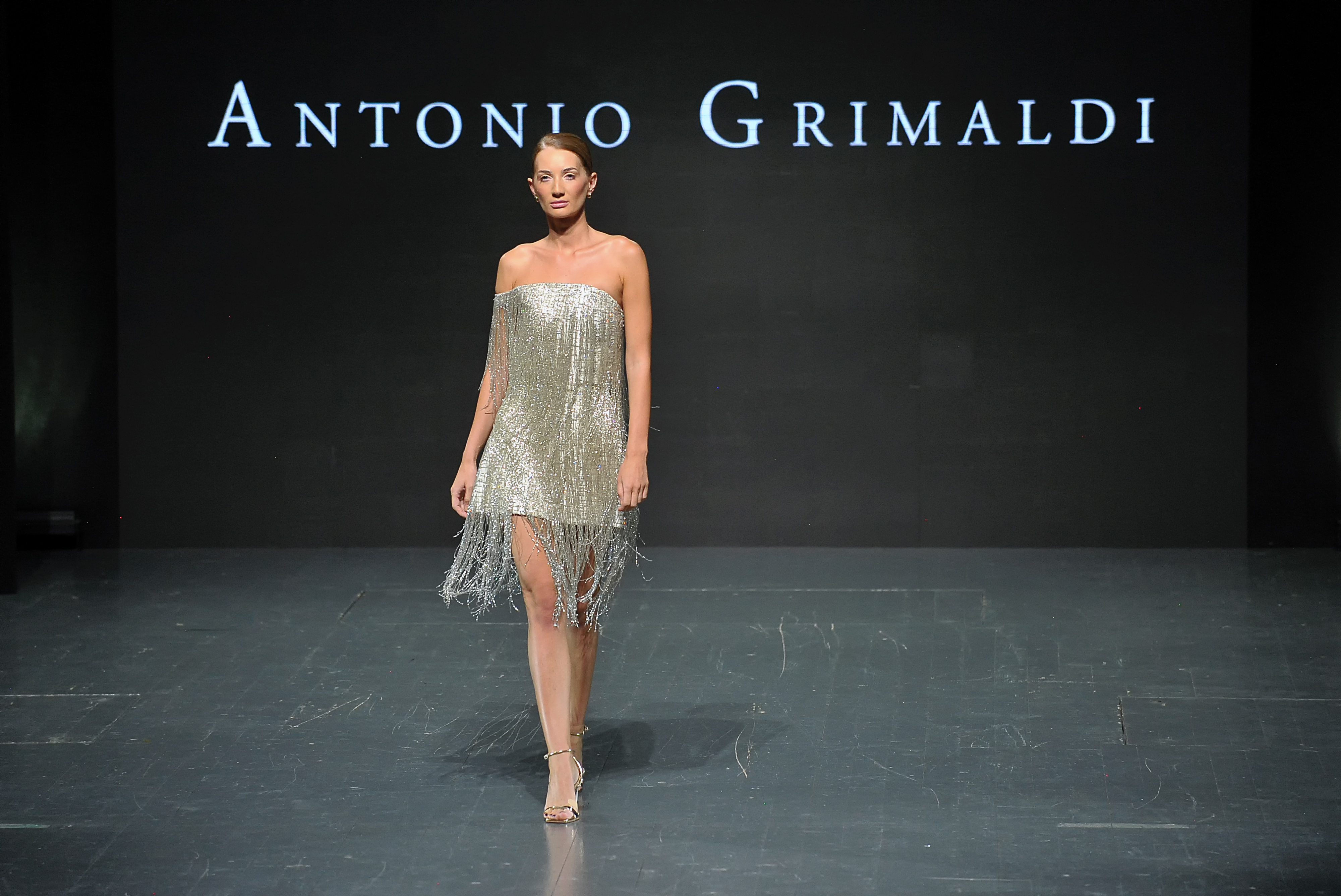 Revija Antonija Grimaldija