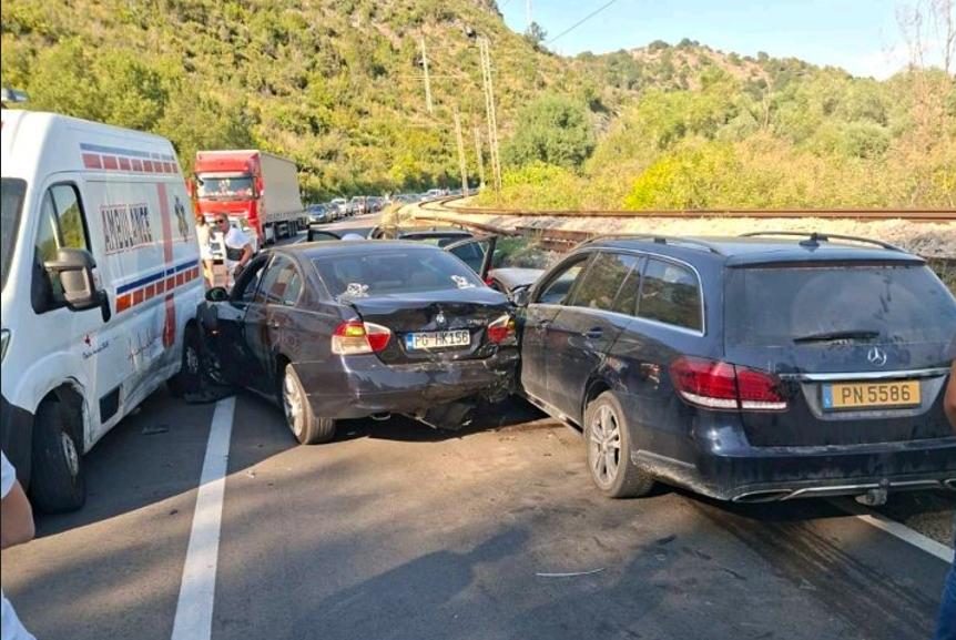Sa mjesta nezgode (Foto: Patrola CG)