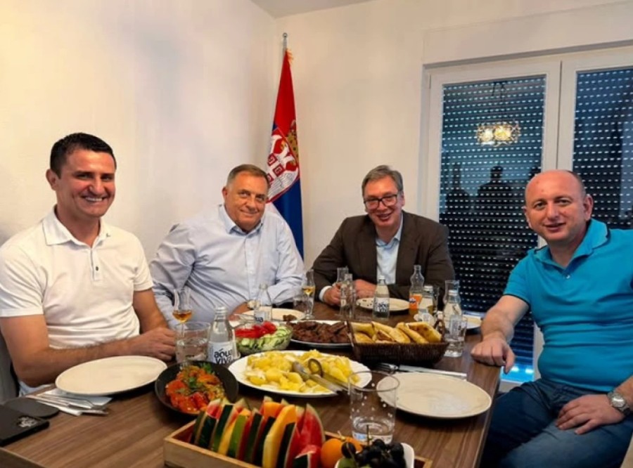 Zogović, Dodik, Vučić i Knežević (Foto: Instagram, @buducnostsrbijeav)